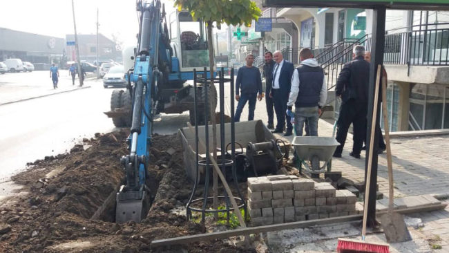 Kryetari Haliti interesohet rreth projekteve të kanalizimit të cilët po realizohen në lokalitet e ndryshme