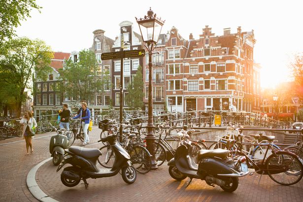 Amsterdami ua fshin borxhet të rinjve, ky është projekti
