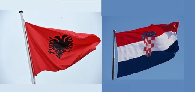 Hapet shkolla shqipe në Kroaci