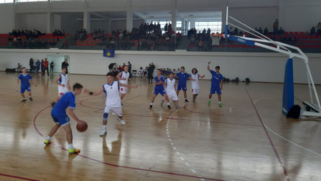 Mbahen garat regjionale në Kamenicë