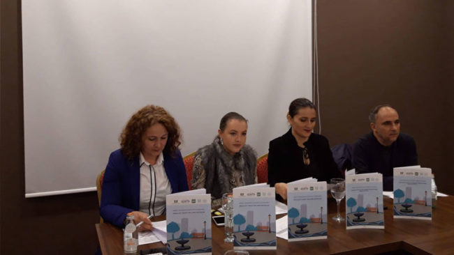 I bëjnë publike të gjeturat nga monitorimi i tenderit – “Rregullimi i sheshit mbi lumin Mirusha – Jug”