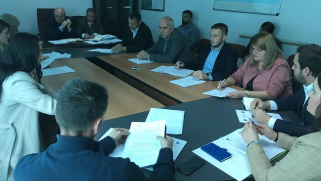 Komiteti për Politikë e Financa mbajti mbledhjen e nëntë të rregullt