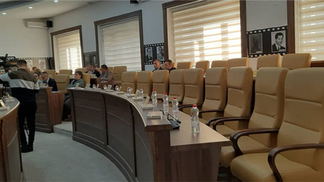 Mungon kuorumi për seancën e jashtëzakonshëm