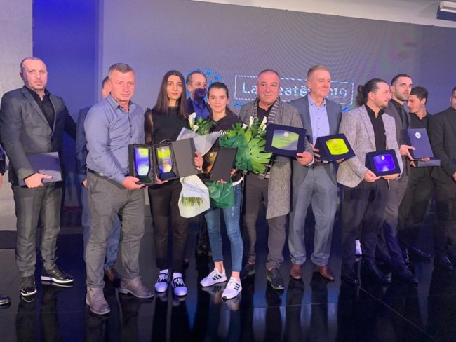 KF Mitrovica klubi i vitit, sulmuesja nga Anamorava shpallet futbollistja më e mirë në Kosovë