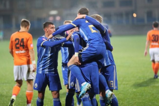Dy futbollistë shqiptarë në formacionin më të mirë në Kroaci
