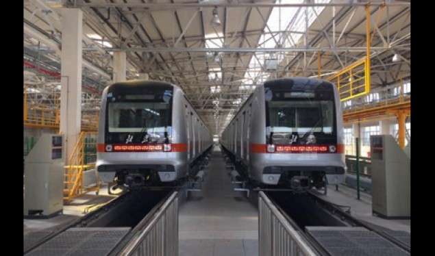 Pekin, linja e metros bëhet plotësisht e automatizuar