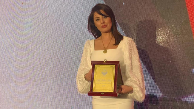 Arta jonë, njëra ndër zonjat që bëjnë shqiptarinë