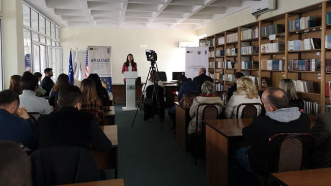 U mbajt takim informues për promovimin e sektorit të Bimëve Mjekësore Aromatike