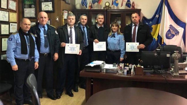 Policia e Kosovës ndan mirënjohjeje për kompani private që kontribuuan në të mirë të qytetarëve