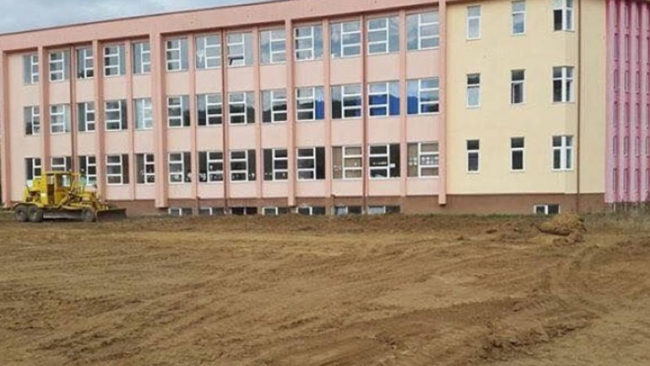 DKA merr vendim që fëmijëve nga Shqipëria t’u lejojë qasjen në arsim
