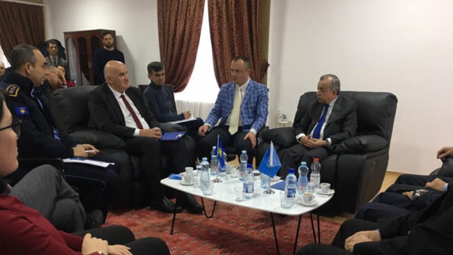 Sokol Haliti pret në takim Zahir Tanin e UNMIK-ut