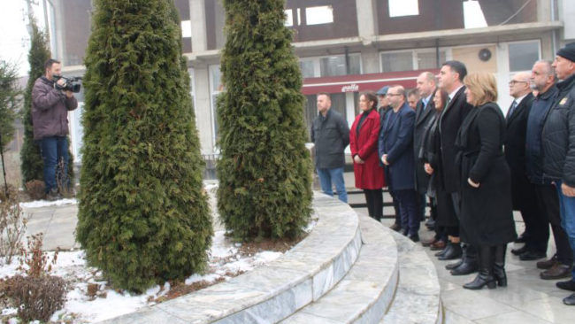 Ismajli: Abdullah Tahiri do të jetë në piedestalin më të lartë të lirisë
