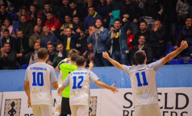 Finalja e madhe e futsallit, dy rivalë kryeqytetas kërkojnë Kupën