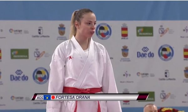 Karateistët kosovarë garojnë në Premier Ligën e karatesë në Dubai, këto janë rezultatet
