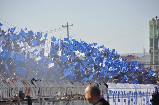 Gazetari francez nuk e harron derbin, “Mendjen e kam te Drita”