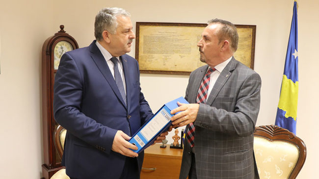 Në MPB u bë pranim-dorëzimi i detyrës së ministrit