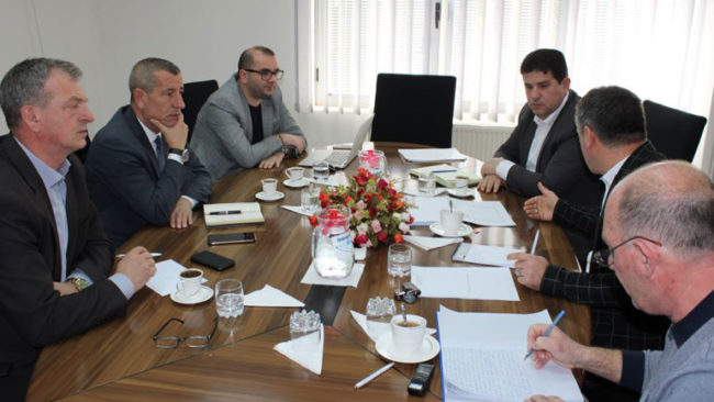 Gjilani po i bënë përgatitjet e fundit për hapjen e puseve të reja