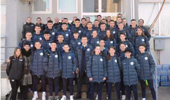 Kombëtarja e Kosovës U19 femrat dhe meshkujt udhëtuan për Itali
