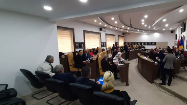 Kuvendarët e Gjilanit miratojnë një shkëmbim pronësor për nevoja të kompletimit të projektit të kompleksit memorial
