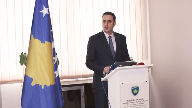 Abdixhiku kërkon anulimin e tenderit të autostradës për Gjilan