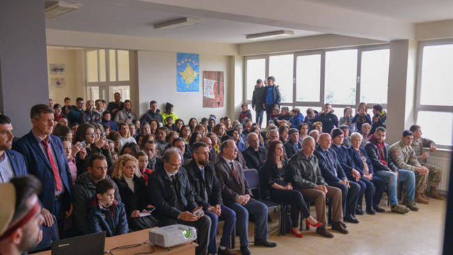 Shkolla fillore “17 shkurti” feston ditën e shkollës