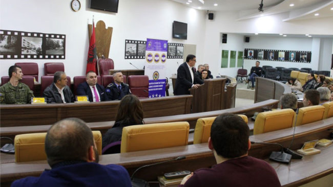Haziri: “Vrojtuesit e lagjeve” – një përvojë e re për rritjen e sigurisë publike