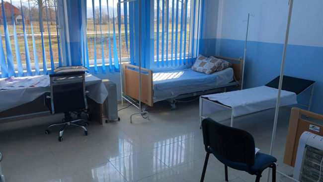 Fshati Sllatinë e Epërme bëhet me ambulancë