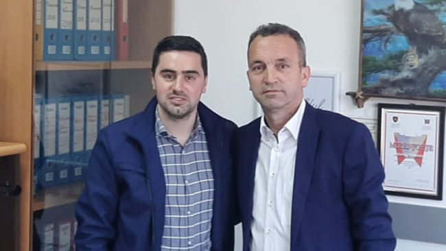 Paralajmëron Kadriu: Me tërë qenien time do t’i mbrojë të drejtat e shërbyesve civil