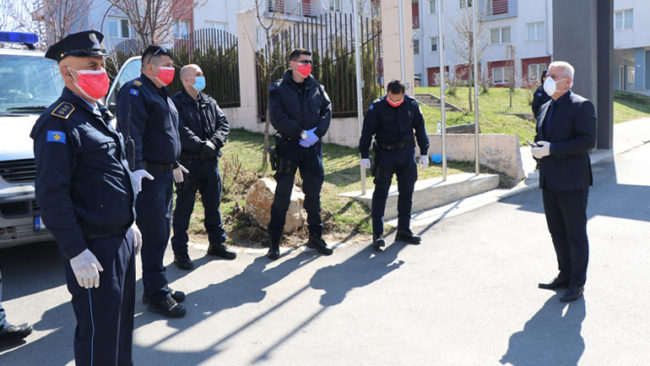 U.D i Ministrit të MPBAP-së Xhelal Sveçla vizitoi Qendrën e Studentëve