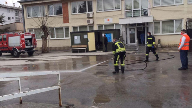 Zjarrëfikësit në vazhdimësi të gatshëm për pastrimin e hapësirave publike të Kamenicës