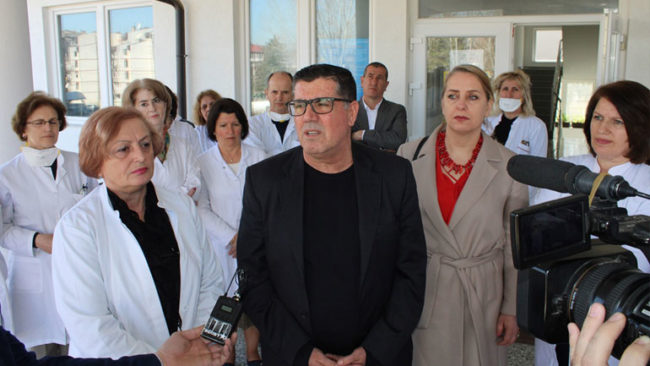 Haziri: Jetoni pa panikë, por me kujdes e disiplinë në higjienë
