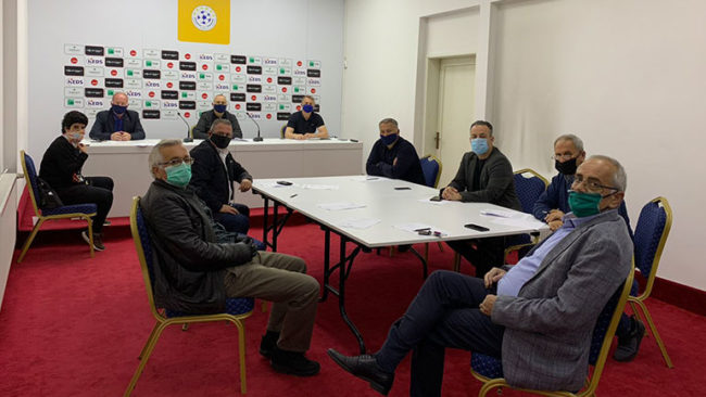 KE i FFK-së diskutoi për hapat që duhet ndërmarrë në mënyrë që të rifillojë kampionati