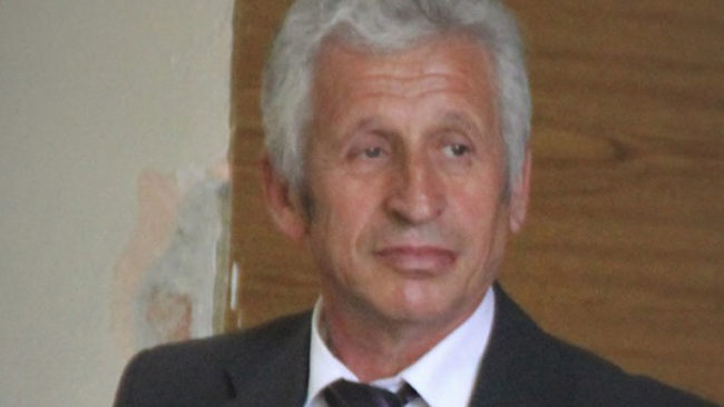 Nebi Latifi pensionohet, i lavdëruar dhe i nderuar nga shoqëria