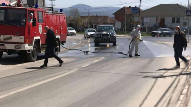 Pastrim dhe klorifikim i rrugëve dhe trotuareve në Pozheran dhe në Ramjan