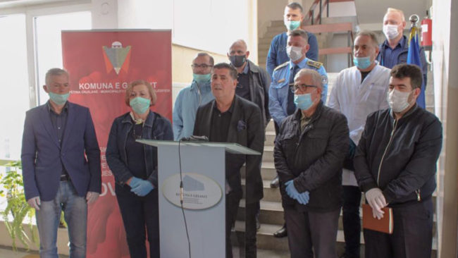 Haziri: Mos i rrezikoni fëmijët, lagjen e qytetin tuaj – rrini n’shpi