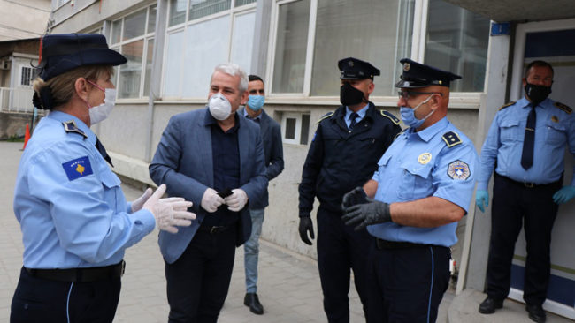 Tri nivelet lokale në bashkëpunim për luftimin e pandemisë Covid-19