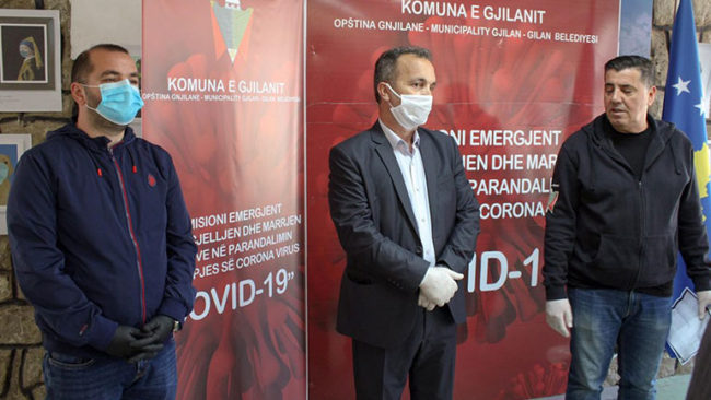 Xhemati i Regensdorfit dhe vëllezërit Zymberi dhurojnë 7500 franga për Gjilanin