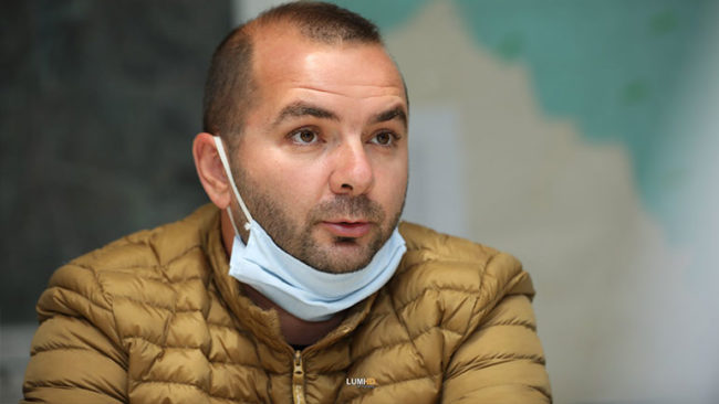 Ismajli lavdëron djemtë e “Arbërisë”, ndërkohë që nuk e qan kokën për kritikat e oponentëve politikë!