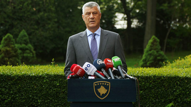 Presidentit Thaçi i konfirmohet aktakuza nga Gjykata Speciale (video)