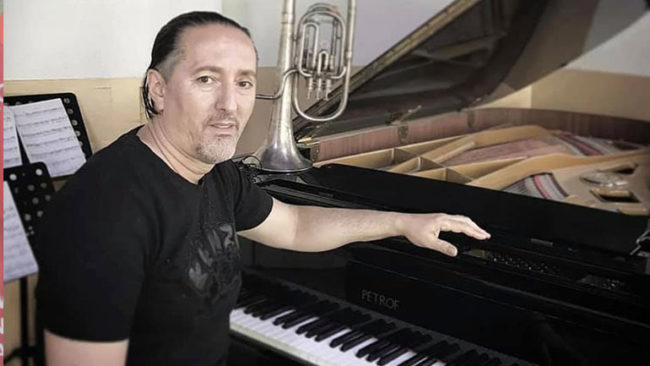 Nënkryetari Ismajli ka veç fjalë të mira për shkollën e muzikës dhe drejtorin e saj Kushtrim Jakupin