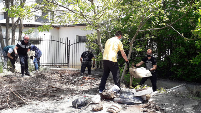 Aksion për pastrimin e lagjes “Reshat Ymeri”