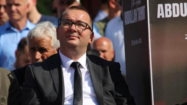 Heroi që na u kthye përjetësisht në bronz!
