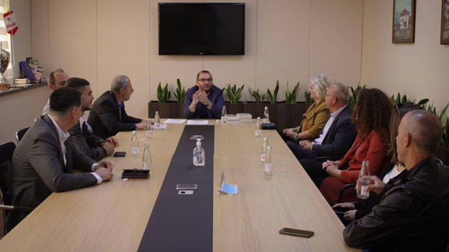 Agim Gjakova shpallet fitues i çmimit letrar “Beqir Musliu”