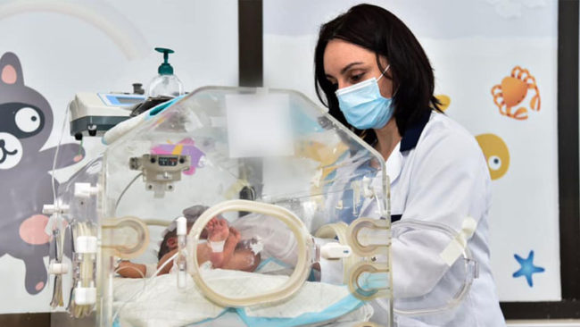 Klinika e Neonatologjisë ka ofruar shërbimet e nevojshme shëndetësore për të gjitha foshnjat