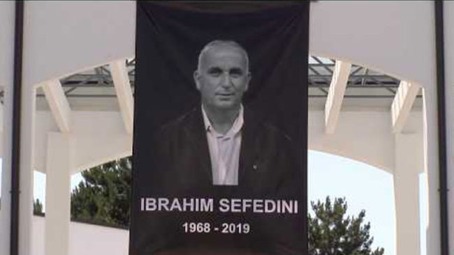 Përkujtohet gazetari Ibrahim Sefedini në njëvjetorin e vdekjes