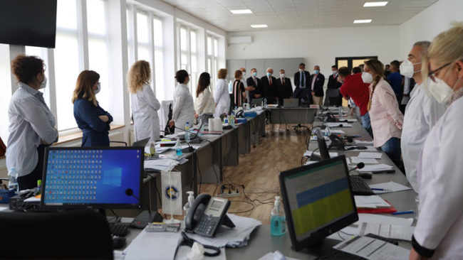 IKSHPK pranon 15 mijë kite për testim të Covid-19