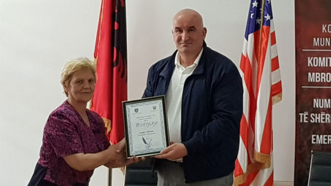 Mësuesja Lutfie është shembull i mirë për edukimin e shumë gjeneratave