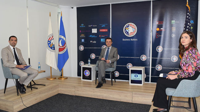 Reforma e drejtësisë komerciale parakusht për tërheqjen e investimeve të huaja