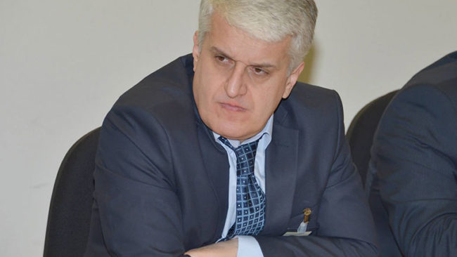 Majko: Jam në krah të Hashimit dhe Kadriut!