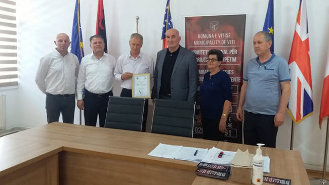 Pensionohet profesori Fehmi Mjaku